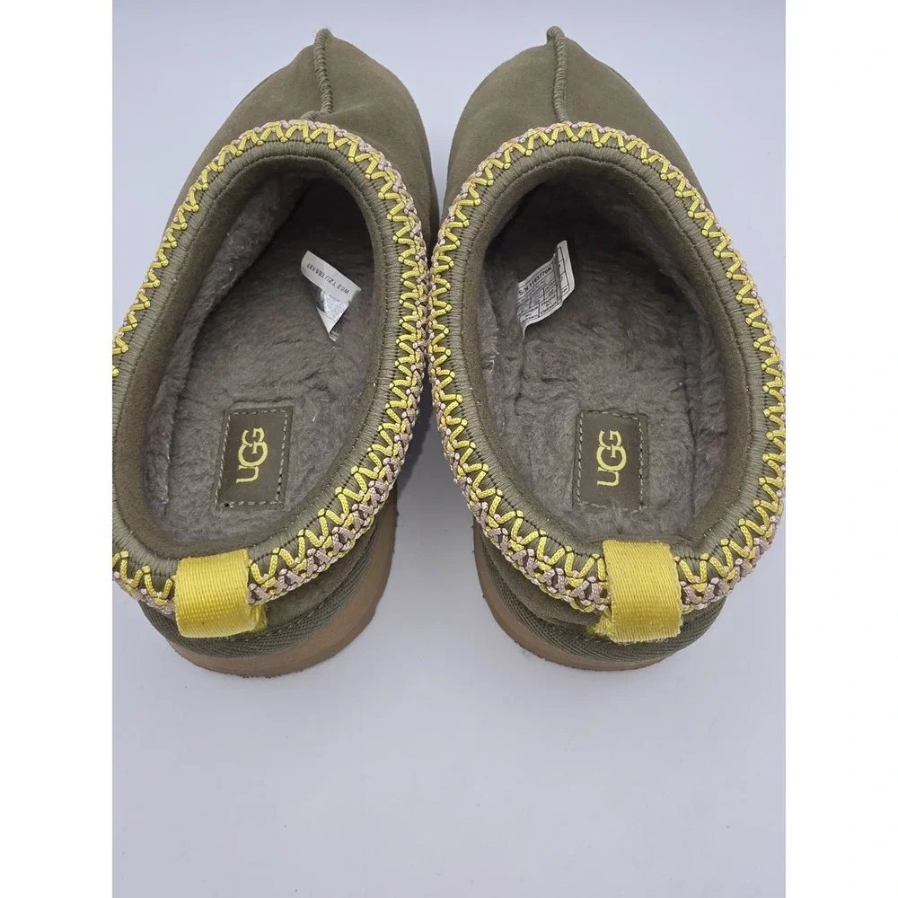 UGG Kids Tazz Slippers Suede Burnt Olive Green Youth Size 3 / Women's 5